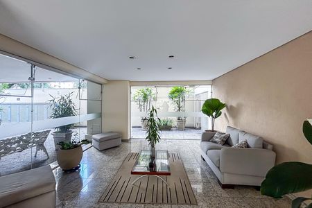 Apartamento para alugar com 314m², 5 quartos e 4 vagas