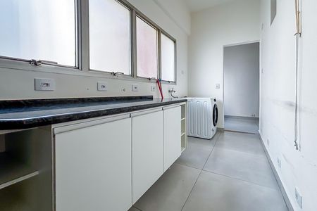 Apartamento para alugar com 314m², 5 quartos e 4 vagas