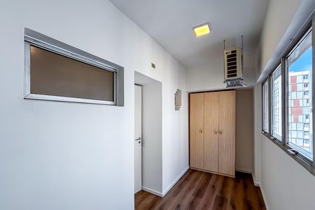 Apartamento para alugar com 314m², 5 quartos e 4 vagas