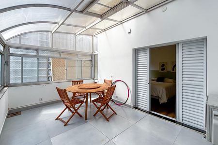 Apartamento para alugar com 314m², 5 quartos e 4 vagas