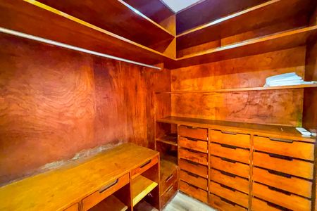 Apartamento para alugar com 314m², 5 quartos e 4 vagas