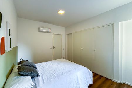 Apartamento para alugar com 314m², 5 quartos e 4 vagas