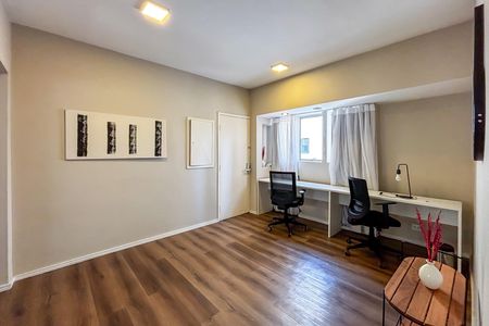 Apartamento para alugar com 314m², 5 quartos e 4 vagas