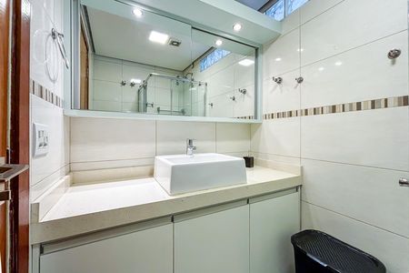 Apartamento para alugar com 314m², 5 quartos e 4 vagas