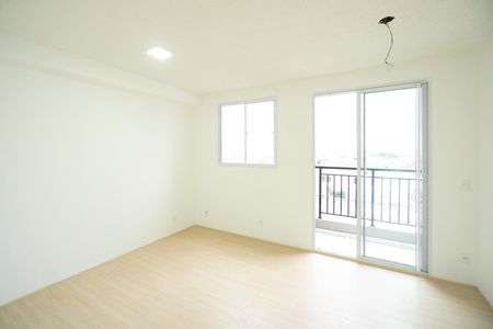 Apartamento à venda com 27m², 1 quarto e sem vaga Apartamento à venda com 27m², 1 quarto e sem vagaSala quarto e cozinha