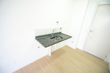 Apartamento à venda com 27m², 1 quarto e sem vaga Apartamento à venda com 27m², 1 quarto e sem vagaPia