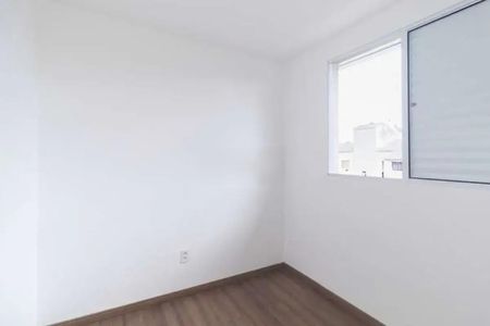 Quarto 1 de apartamento para alugar com 2 quartos, 39m² em Restinga, Porto Alegre