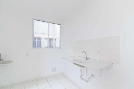 Cozinha de apartamento para alugar com 2 quartos, 39m² em Restinga, Porto Alegre