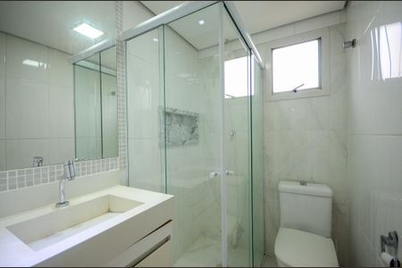 Apartamento à venda com 51m², 2 quartos e 1 vaga Apartamento à venda com 51m², 2 quartos e 1 vagaBanheiro