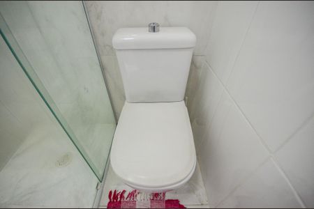 Apartamento à venda com 51m², 2 quartos e 1 vaga Apartamento à venda com 51m², 2 quartos e 1 vagaBanheiro