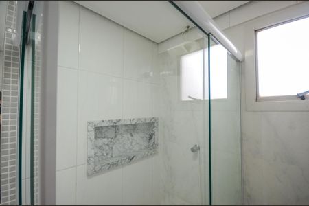 Apartamento à venda com 51m², 2 quartos e 1 vaga Apartamento à venda com 51m², 2 quartos e 1 vagaBanheiro