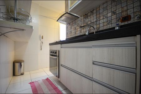 Apartamento à venda com 51m², 2 quartos e 1 vaga Apartamento à venda com 51m², 2 quartos e 1 vagaCozinha