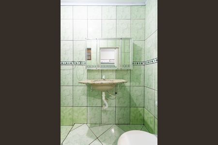 Banheiro de casa para alugar com 1 quarto, 13m² em Jardim Munhoz Júnior, Osasco