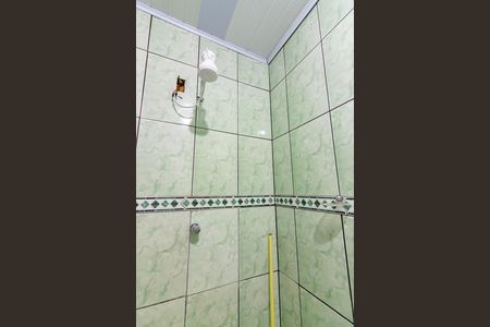 Banheiro de casa para alugar com 1 quarto, 13m² em Jardim Munhoz Júnior, Osasco