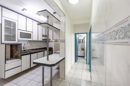 Corredor de apartamento para alugar com 2 quartos, 63m² em Lapa, São Paulo