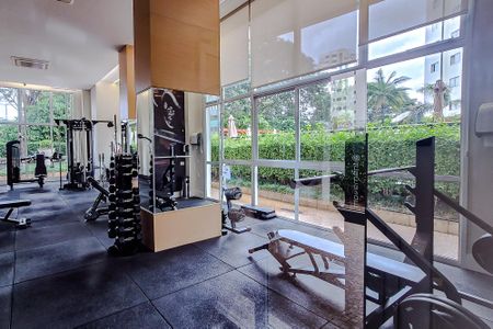 Apartamento à venda com 190m², 4 quartos e 3 vagas Apartamento à venda com 190m², 4 quartos e 3 vagasÁrea comum - Academia
