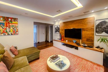 Apartamento à venda com 190m², 4 quartos e 3 vagas Apartamento à venda com 190m², 4 quartos e 3 vagasSala