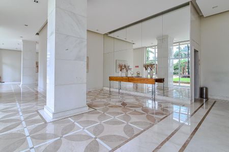 Apartamento à venda com 190m², 4 quartos e 3 vagas Apartamento à venda com 190m², 4 quartos e 3 vagasÁrea comum