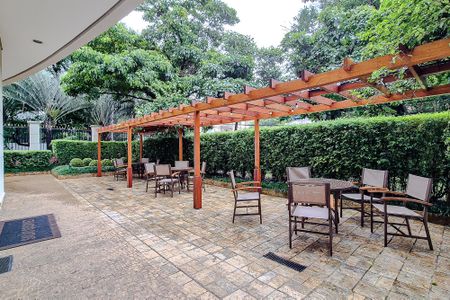 Apartamento à venda com 190m², 4 quartos e 3 vagas Apartamento à venda com 190m², 4 quartos e 3 vagasÁrea comum