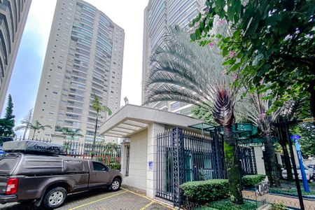 Apartamento à venda com 190m², 4 quartos e 3 vagas Apartamento à venda com 190m², 4 quartos e 3 vagasFachada - Plaquinha