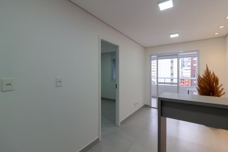 Sala/Cozinha de apartamento à venda com 1 quarto, 37m² em Jardim Paulistano, São Paulo