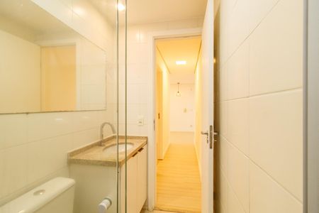 Apartamento para alugar com 47m², 2 quartos e 1 vaga Apartamento para alugar com 47m², 2 quartos e 1 vagaBanheiro