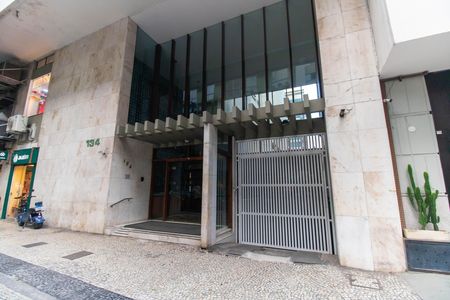Apartamento para alugar com 136m², 4 quartos e 1 vaga Apartamento para alugar com 136m², 4 quartos e 1 vagaFachada