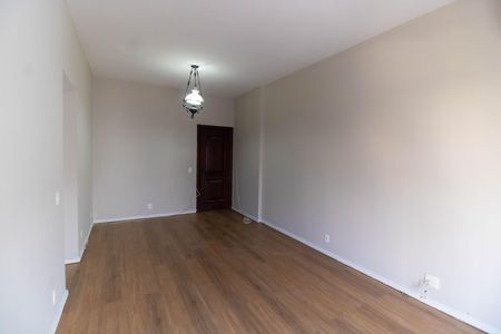 Sala de apartamento para alugar com 4 quartos, 136m² em Icaraí, Niterói