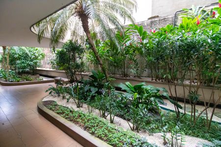 Apartamento para alugar com 136m², 4 quartos e 1 vaga Apartamento para alugar com 136m², 4 quartos e 1 vagaÁrea comum