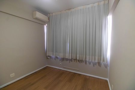 Apartamento para alugar com 136m², 4 quartos e 1 vaga Apartamento para alugar com 136m², 4 quartos e 1 vagaQuarto 3
