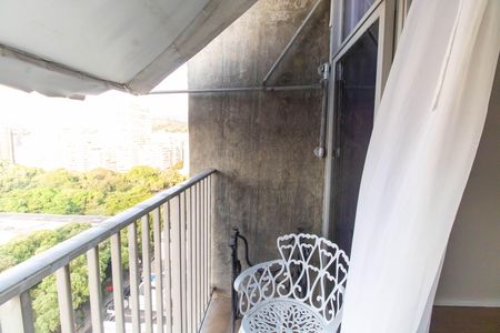 Varanda da Sala de apartamento para alugar com 4 quartos, 136m² em Icaraí, Niterói