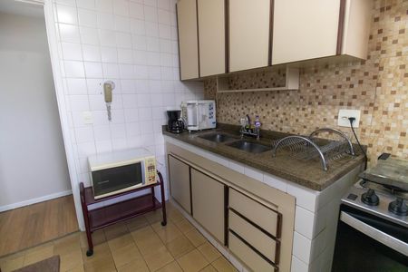 Apartamento para alugar com 136m², 4 quartos e 1 vaga Apartamento para alugar com 136m², 4 quartos e 1 vagaCozinha