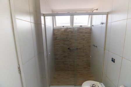 Apartamento para alugar com 136m², 4 quartos e 1 vaga Apartamento para alugar com 136m², 4 quartos e 1 vagaBanheiro da Suíte