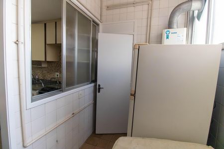 Apartamento para alugar com 136m², 4 quartos e 1 vaga Apartamento para alugar com 136m², 4 quartos e 1 vagaÁrea de Serviço