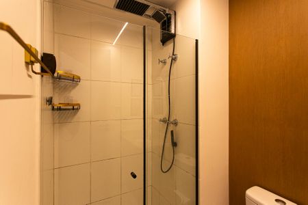 Studio à venda com 26m², 1 quarto e sem vaga Studio à venda com 26m², 1 quarto e sem vagaBanheiro