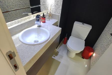 Apartamento para alugar com 179m², 3 quartos e 3 vagasLavabo