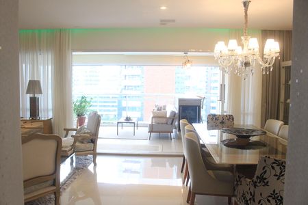 Sala de apartamento para alugar com 3 quartos, 179m² em Cerâmica, São Caetano do Sul
