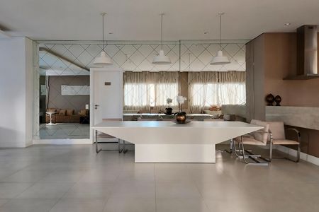 Apartamento para alugar com 179m², 3 quartos e 3 vagasÁrea comum - Salão de festas