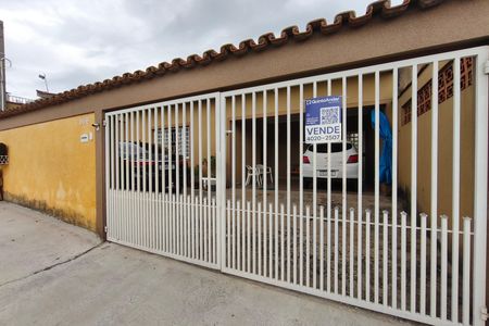 Casa à venda com 118m², 2 quartos e 2 vagas Casa à venda com 118m², 2 quartos e 2 vagasPLACA INSTALADA NA FACHADA
