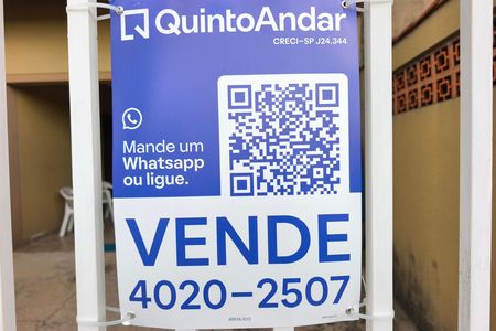 Casa à venda com 118m², 2 quartos e 2 vagas Casa à venda com 118m², 2 quartos e 2 vagasPLACA INSTALADA NA FACHADA