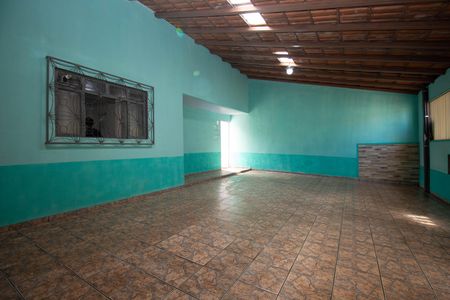 Casa para alugar com 140m², 3 quartos e 4 vagas Casa para alugar com 140m², 3 quartos e 4 vagasGaragem