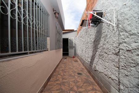 Casa para alugar com 140m², 3 quartos e 4 vagas Casa para alugar com 140m², 3 quartos e 4 vagasCorredor