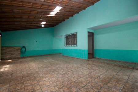 Casa para alugar com 140m², 3 quartos e 4 vagas Casa para alugar com 140m², 3 quartos e 4 vagasGaragem