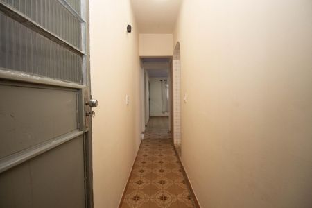 Casa para alugar com 140m², 3 quartos e 4 vagas Casa para alugar com 140m², 3 quartos e 4 vagasCorredor