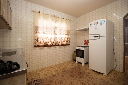 Casa para alugar com 140m², 3 quartos e 4 vagas Casa para alugar com 140m², 3 quartos e 4 vagasCozinha