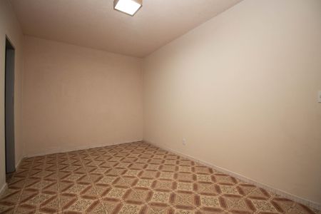 Casa para alugar com 140m², 3 quartos e 4 vagas Casa para alugar com 140m², 3 quartos e 4 vagasSuíte