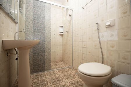Casa para alugar com 140m², 3 quartos e 4 vagas Casa para alugar com 140m², 3 quartos e 4 vagasBanheiro da Suíte