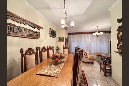 Sala de Jantar de casa à venda com 6 quartos, 253m² em Vila Pereira Barreto, São Paulo