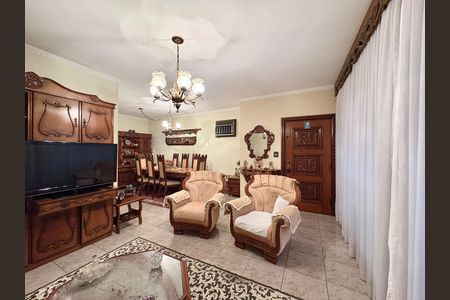 Sala de casa à venda com 6 quartos, 253m² em Vila Pereira Barreto, São Paulo