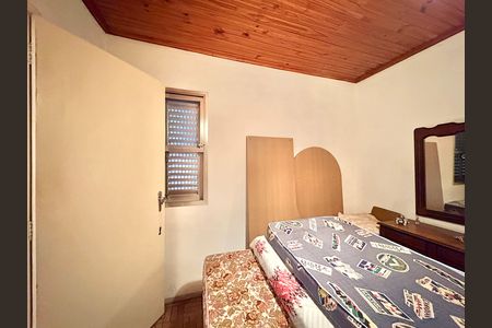 Edícula - Quarto de casa à venda com 6 quartos, 253m² em Vila Pereira Barreto, São Paulo